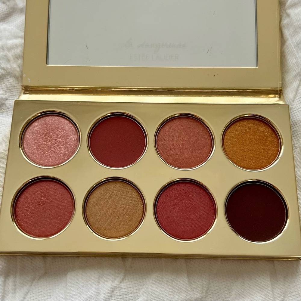 Estee Lauder by Violette La Dangeruese Eyeshadow Palette (Amour, Amour)